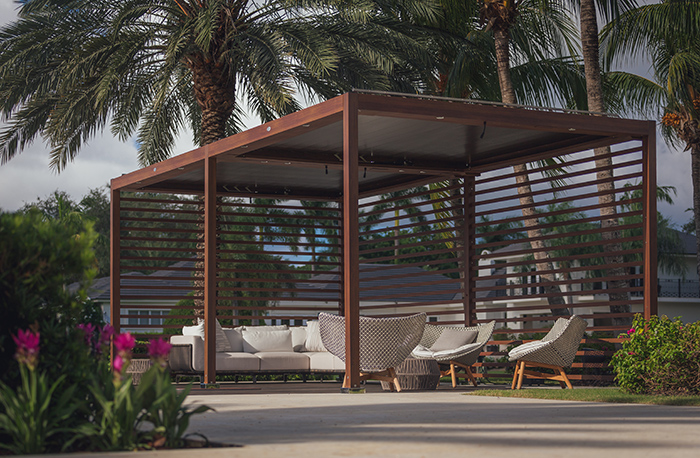 TUUCI Equinox Cabana