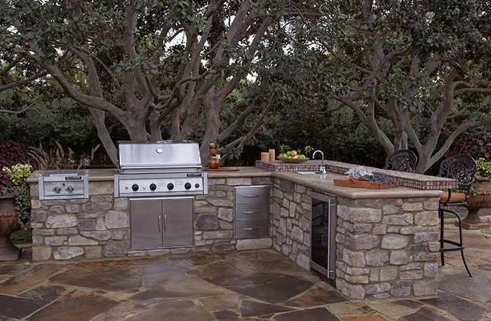 Kindred Outdoors and Surrounds Signature Kitchens