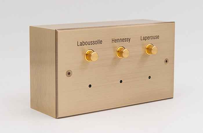 Meljac Surface-Mounted Switches