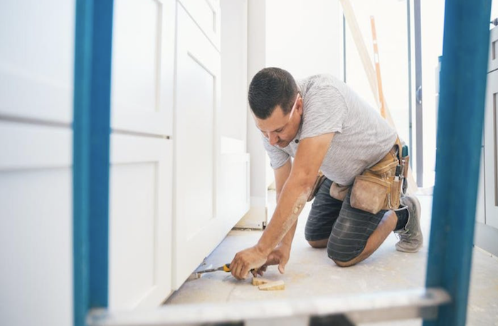 carpenter trades in kitchen