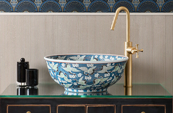 London Basin Delphine