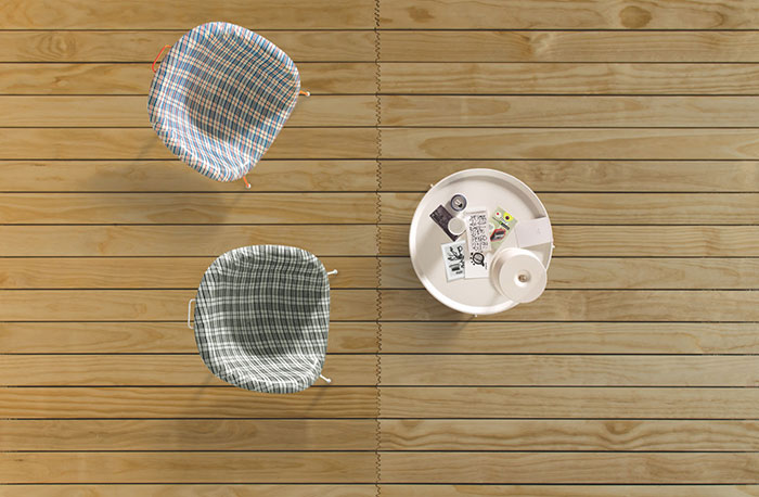 Decking Cross Fingers