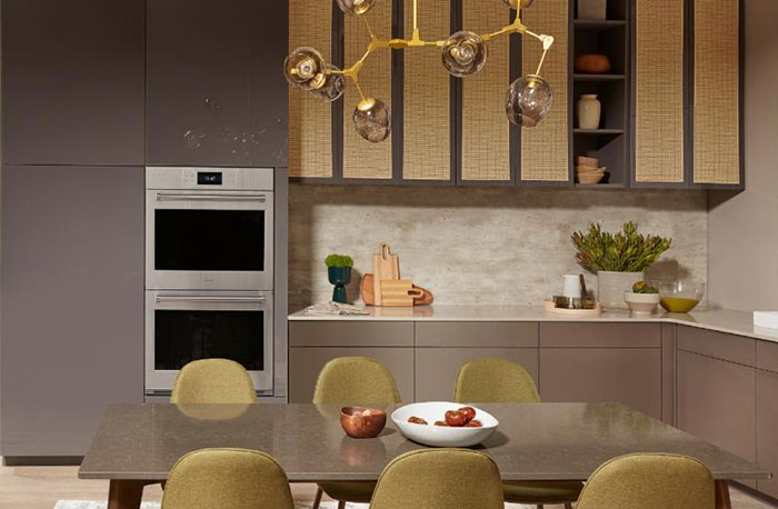 Rehau Rauvisio Ferro Metallic PET Line