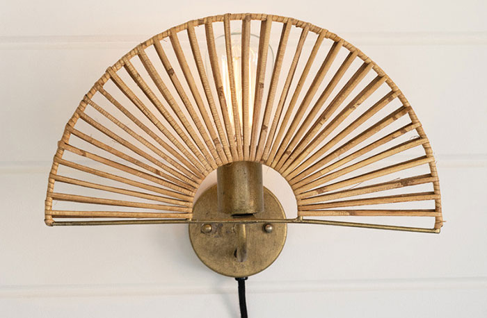Jungalow Fan Wall Sconce Lamp