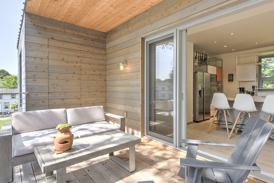 deck outside kitchen