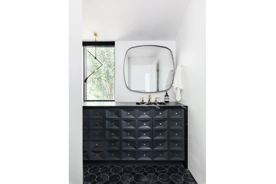 bathroom stay bungalow