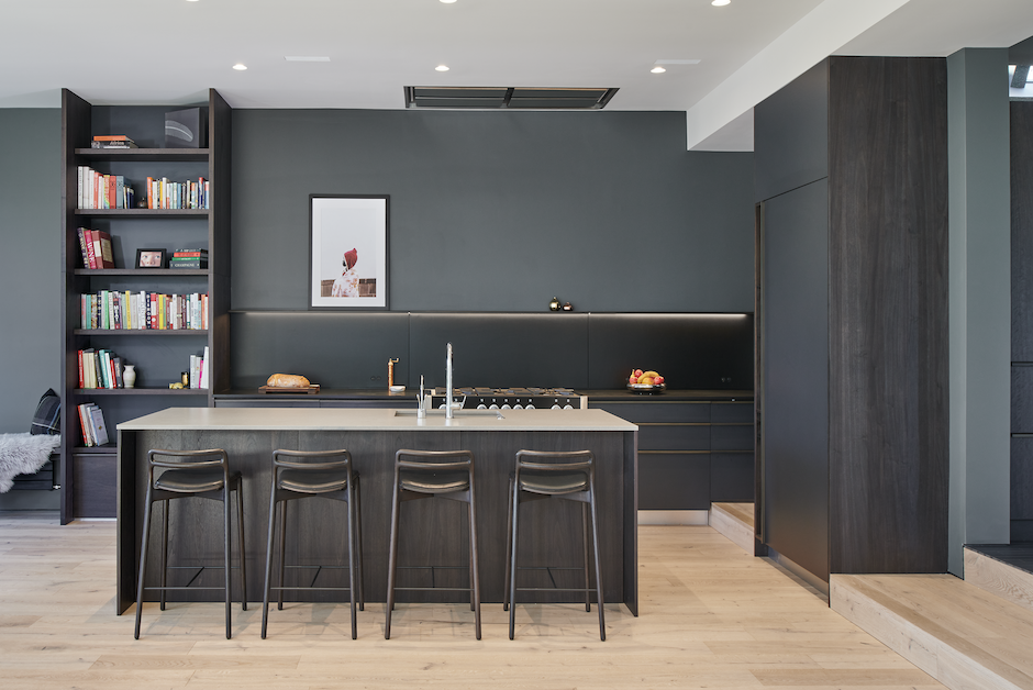 dark gray modern kitchen