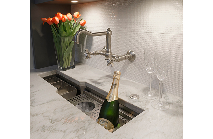 Lenova Entertainer Sink