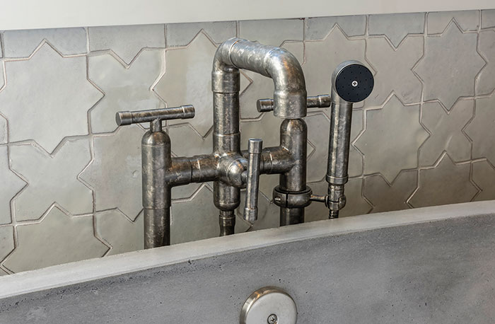 Sonoma Forge WaterBridge Roman Tub Filler