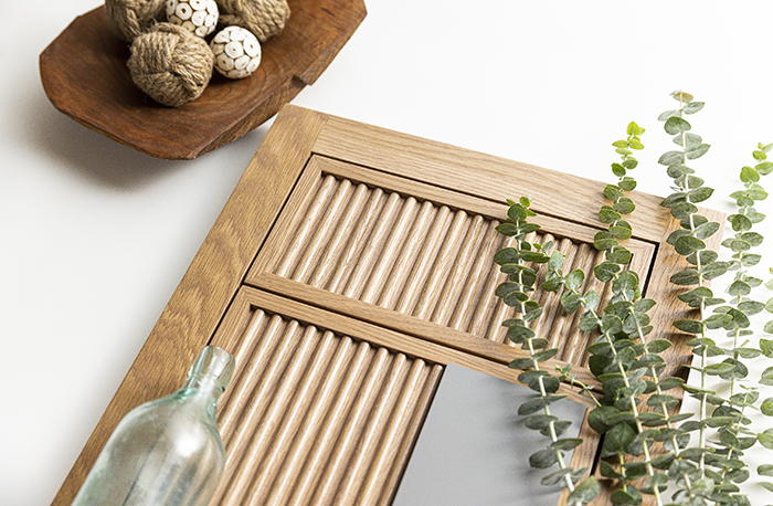 Wood-Mode Cologne Reeded Door