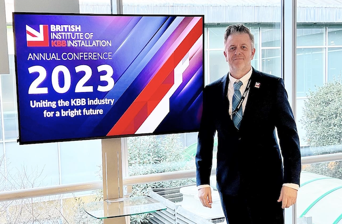 mark coanchor bikbbi