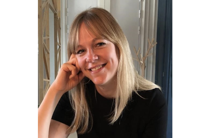 Alexandra singer thg