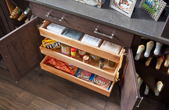 Wellborn Cabinet Sliding Shelves