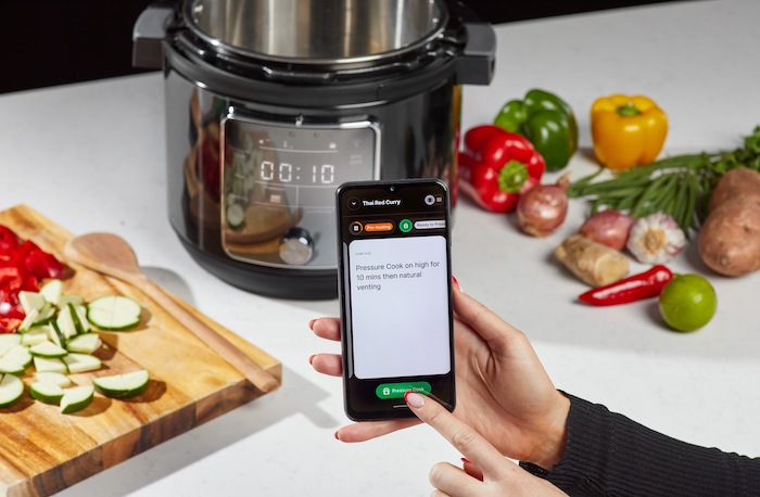 smart phone controlling cooking appliances