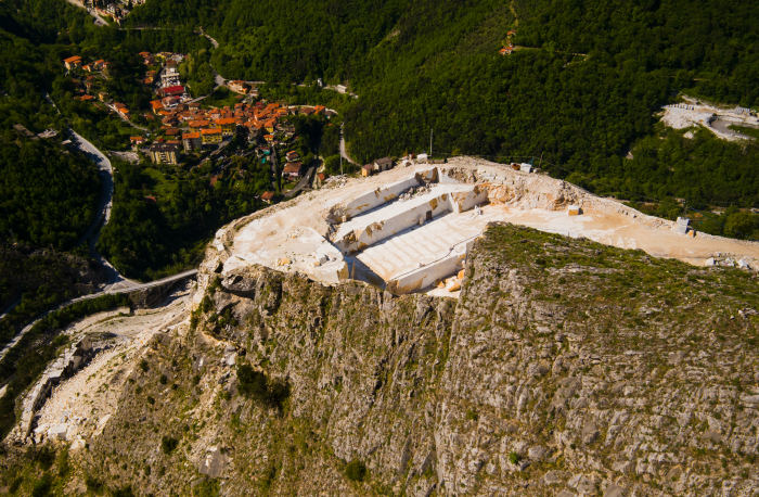 Aria Stone Gallery Launches Client Quarry Experience Program