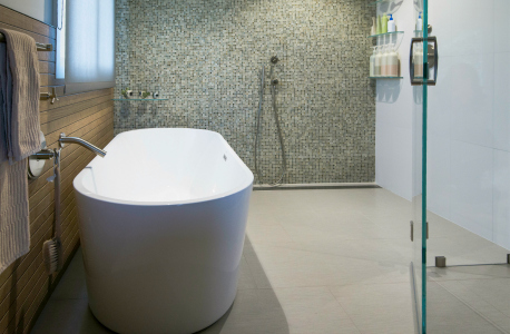 LUXE Linear Drains Announces Project Photo Contest Winner