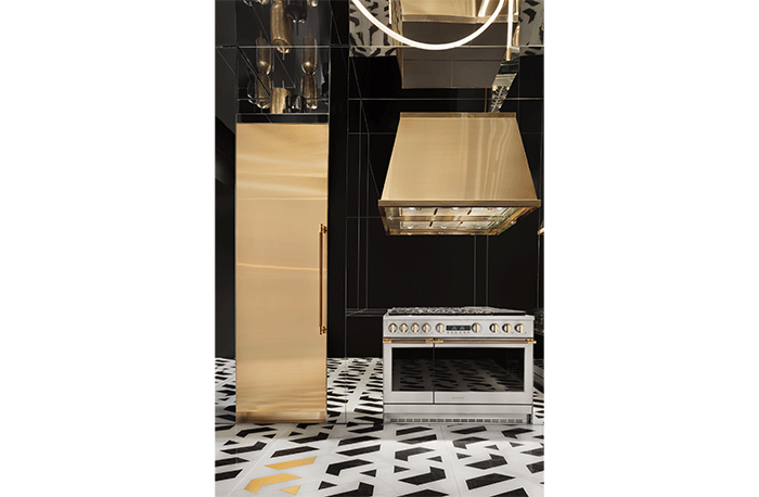 Villa Monogram booth design