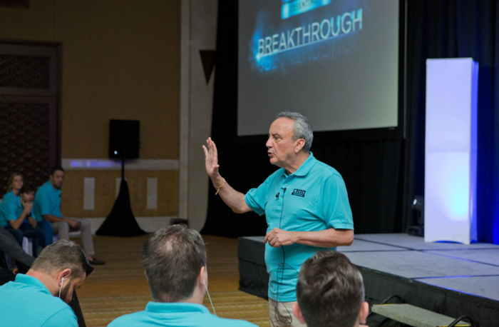 francisco_martinez_article