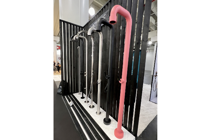 must have outdoor showers watrline