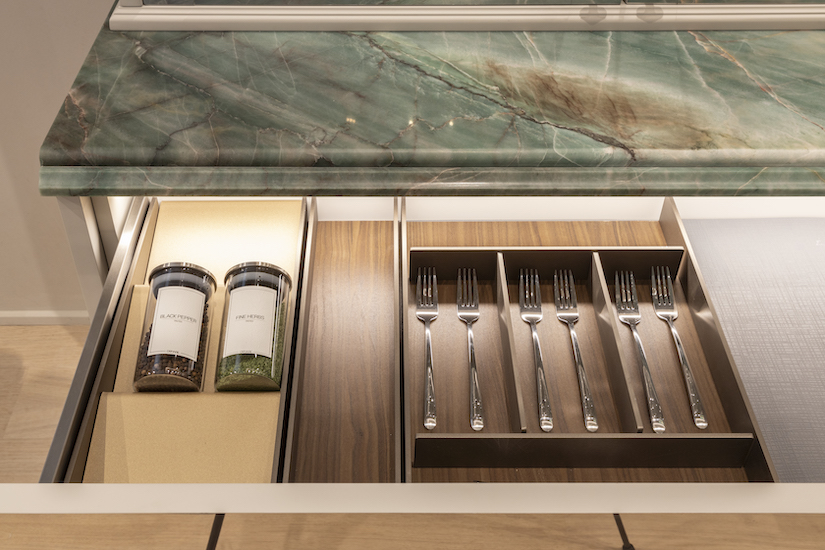 ornare kitchen drawer interior