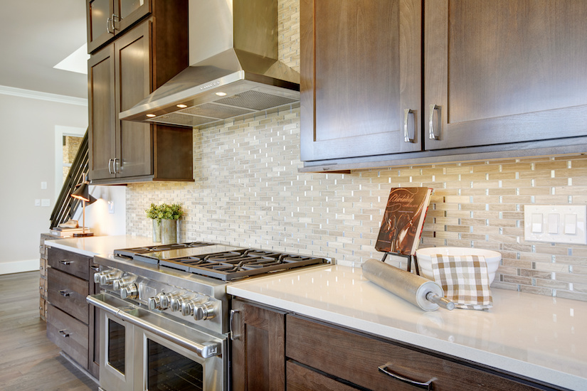 tiled kitchen backsplash