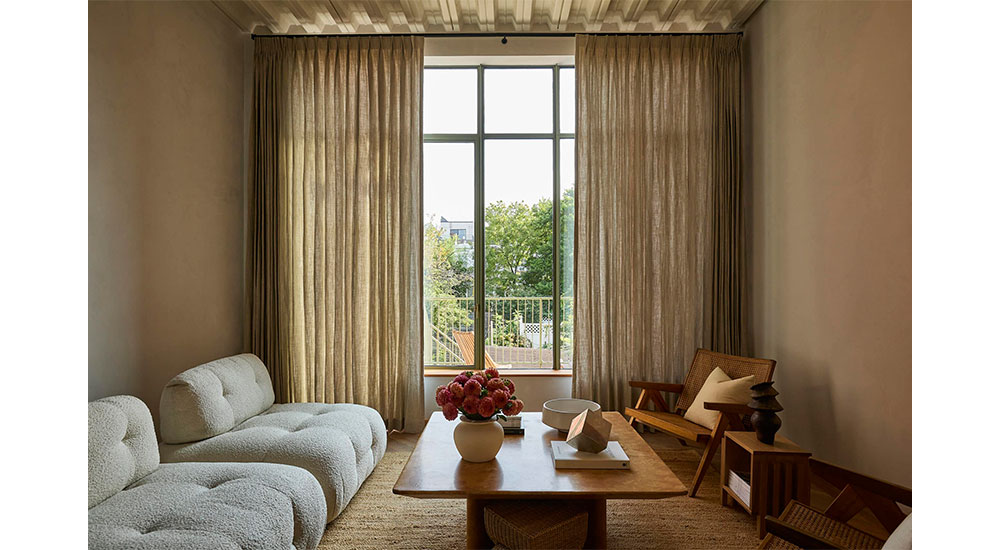 PowerView hardware, Hunter Douglas