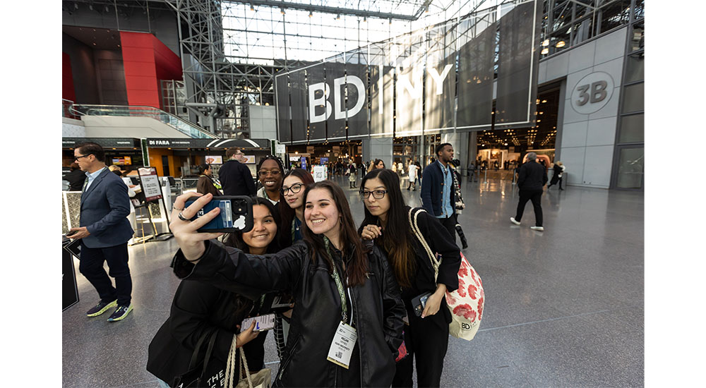 bdny javits center lobby