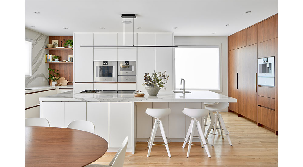 nkba 2025 kitchen trends report white modern kitchen