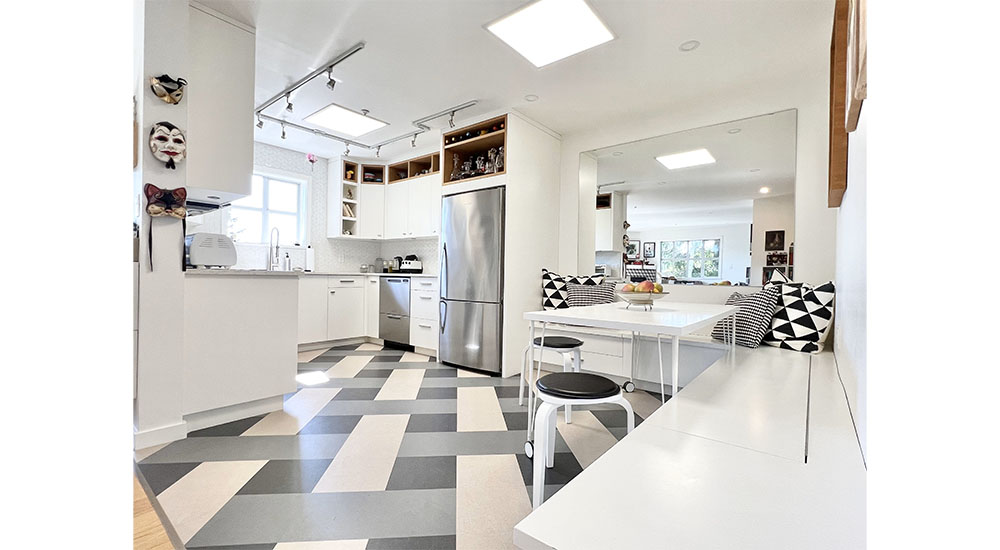 black white contemporary kitchen personality