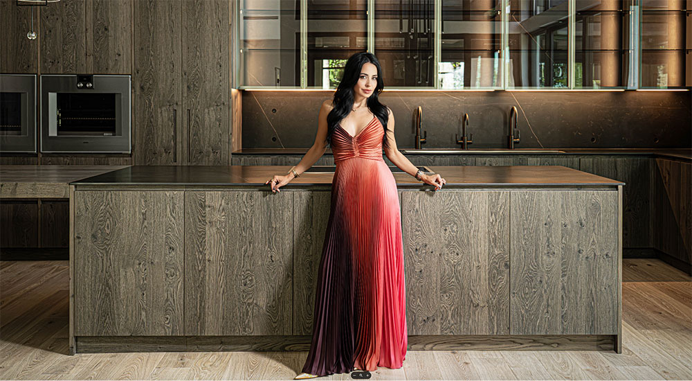 Neolith The Vanessa Deleon Edit