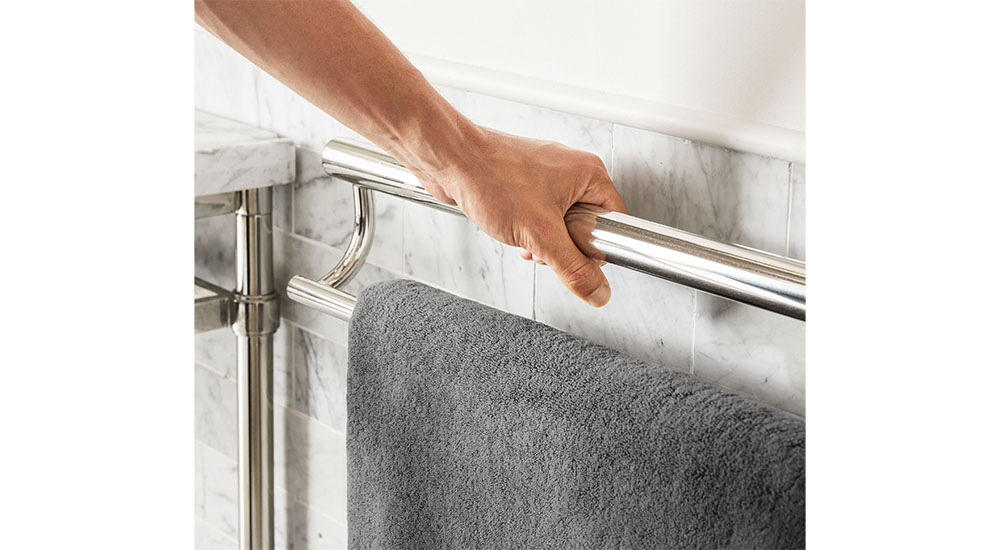 towel bar with grab bar