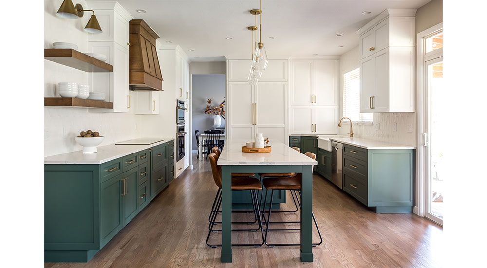 elizabeth p lord-levitt kitchen with island table