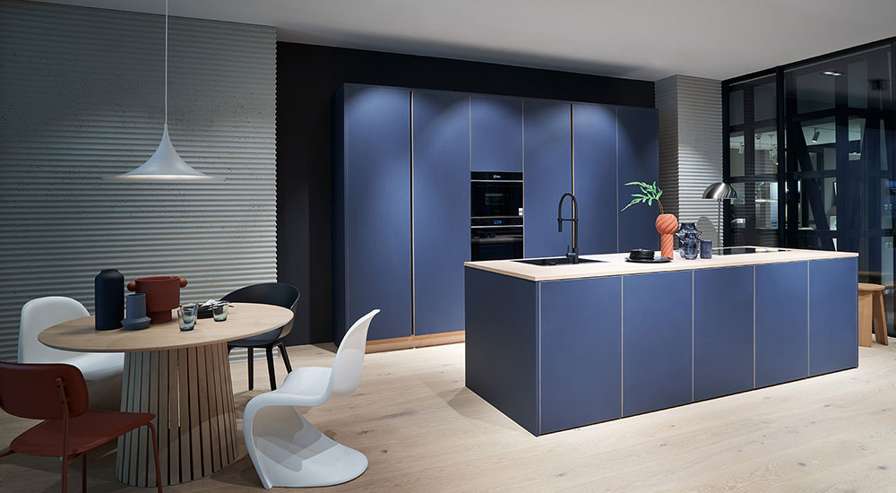 Häcker Kitchens Linoleum Door Line