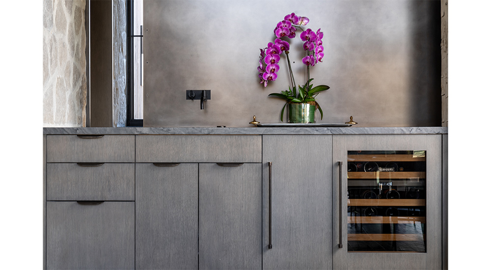 Rocky Mountain Hardware Phases Collection